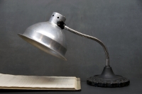 565_995industrial-iron-base-task-lamp-ocwhite4.jpg