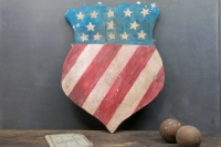 762_bicentennialcrest--001.jpg