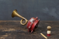 811_1307electric-wall-horn-brass-vintage2.jpg