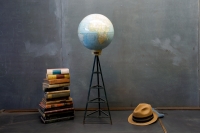 858_worldglobevintagemetaltowerstand--001.jpg