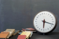 954_150424-hour-train-station-vintage-clock4.jpg